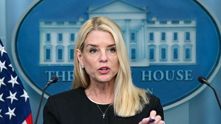 Adalet Bakanı Pam Bondi