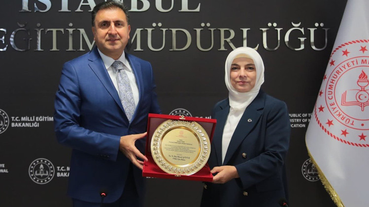 duzce milli egitim muduru degisti mf42prw9.jpg