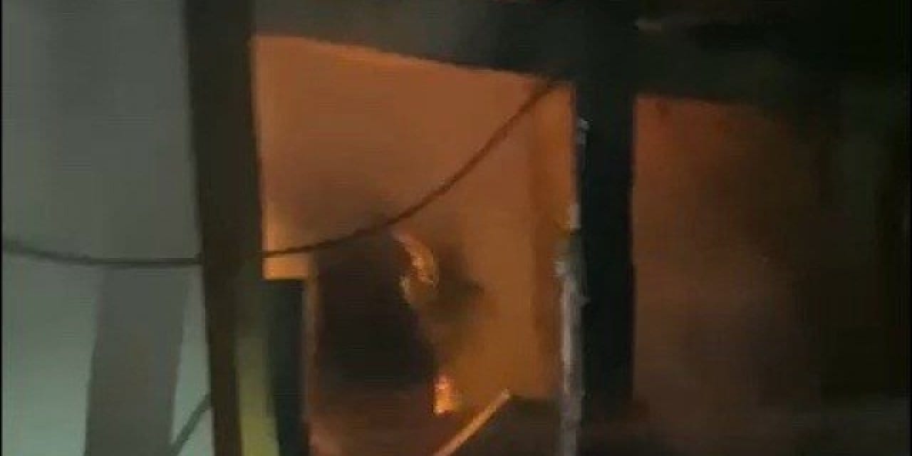 ali kocun evinde patlama ve yangin wbqFUcxM.jpg