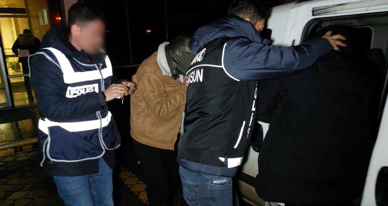 afyonkarahisarda-uyusturucu-operasyonunda-1-kisi-tutuklandi-mKrAl94G.jpg