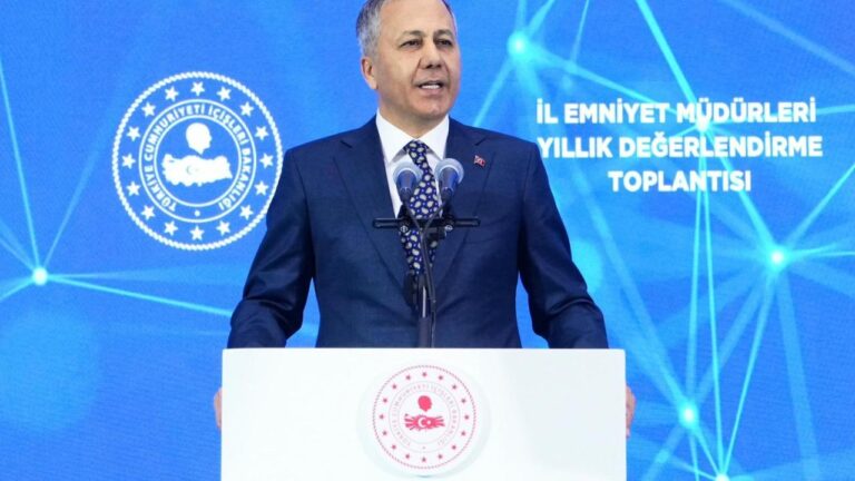 bakan-yerlikaya-duyurdu-egmde-sistem-degisiyor-5a1yRkIS.jpg