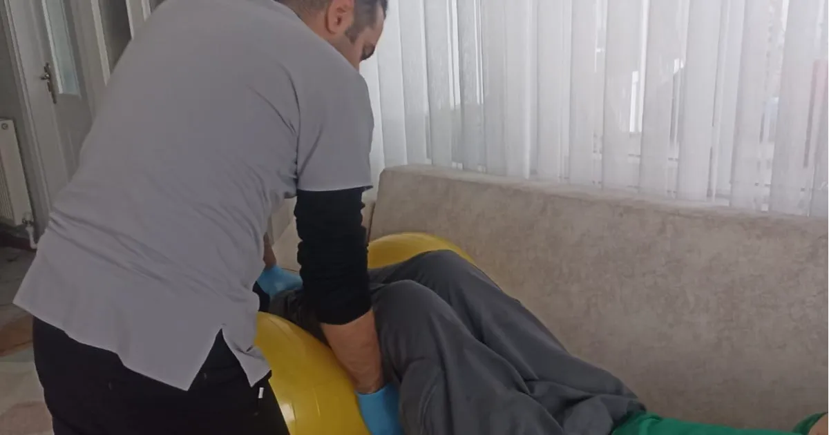 gaziantep-buyuksehirdenevde-fizik-tedavi-hizmeti-6e76HiG9.webp