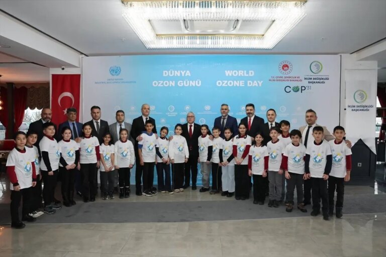 sivasta-dunya-ozon-gunu-etkinligi-zGVGLhhg.jpg