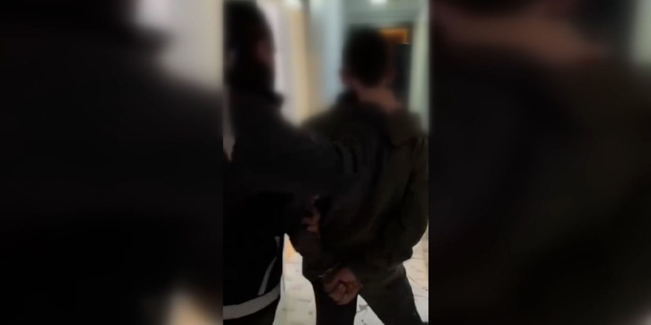 102 Yıl Hapis Cezası Olan Firari Hükümlü, Giysi Dolabında Ele Geçirildi!