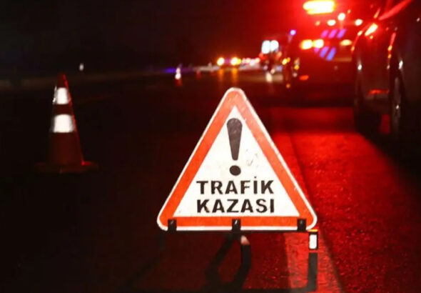 feci-olum-bisiklette-geldi-taksi-ile-carpisti-36XsdGeO