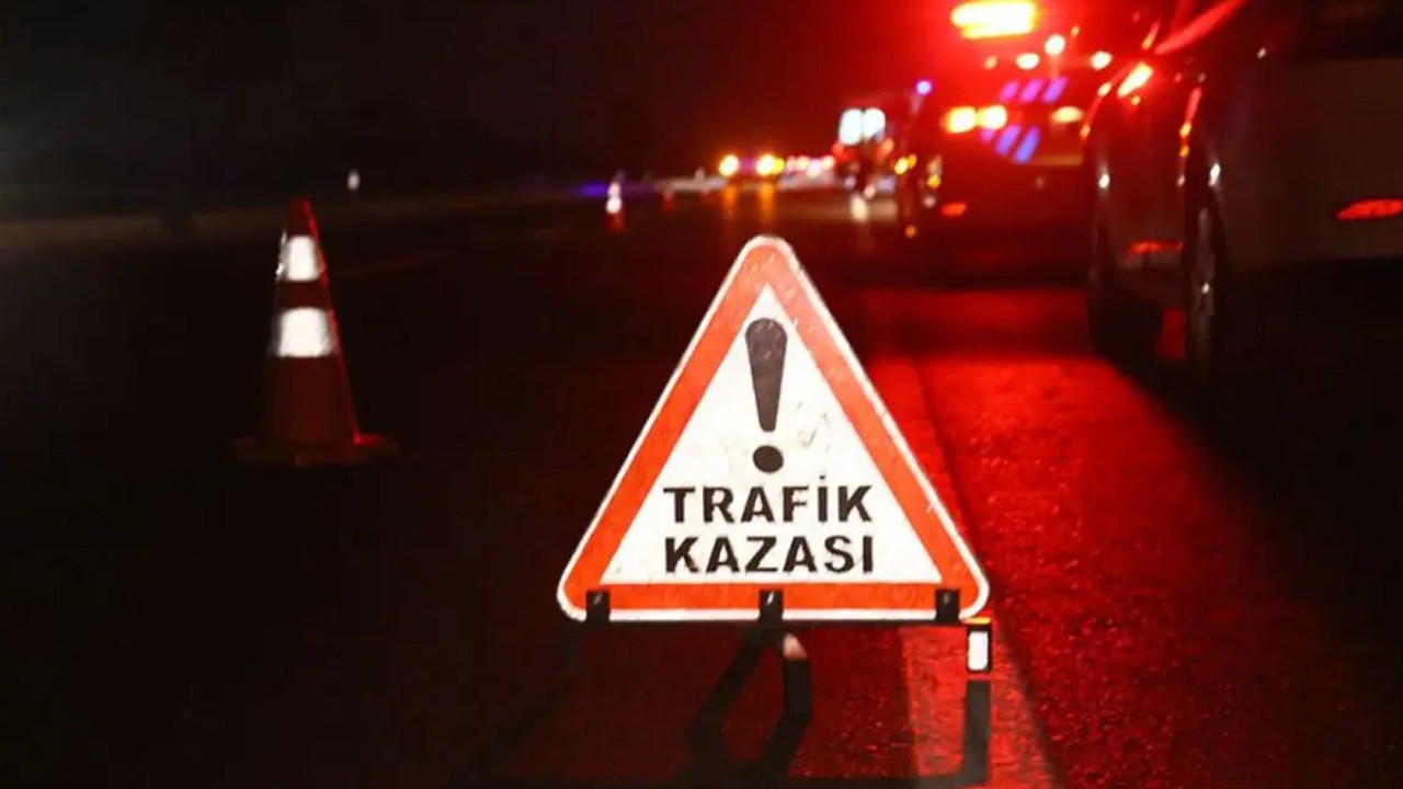 feci-olum-bisiklette-geldi-taksi-ile-carpisti-36XsdGeO